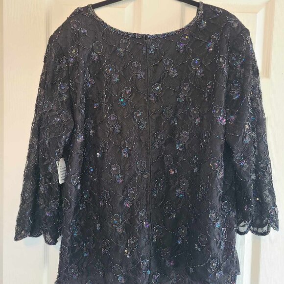 Plus Size beaded blouse sz 24 - Picture 2 of 4